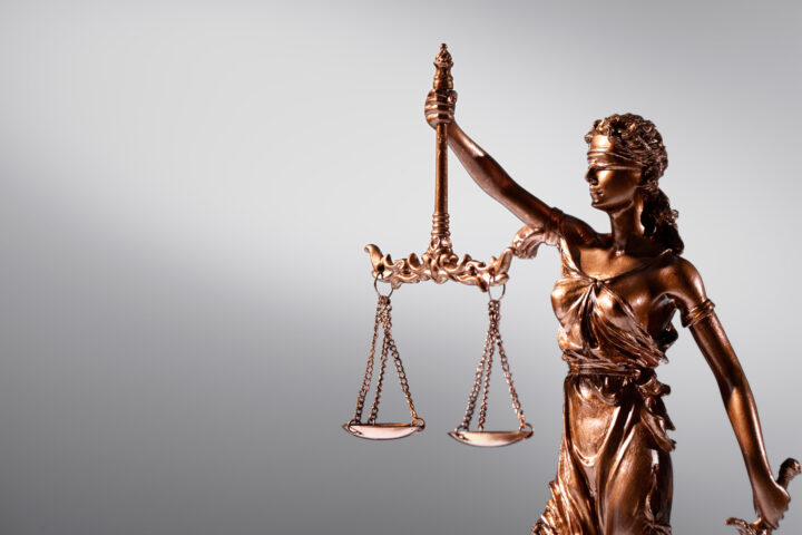 Advogado e direito criminal – Quais são as competências do profissional nessa área